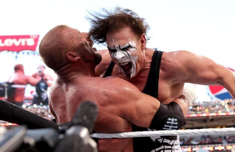 WWE Commentators Were Told To Bury Sting During His WrestleMania 31 Match