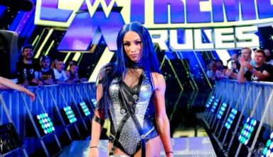 Sasha Banks Makes Her Return At Extreme Rules