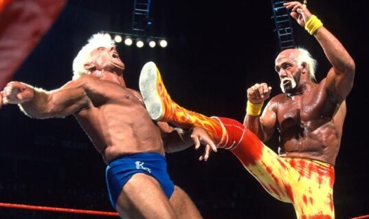 Hulk Hogan Puts Over  Wrestler He Thinks Could Be Him For A New Generation