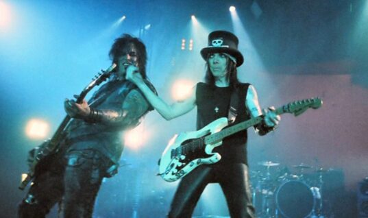 Nikki Sixx Explains Mötley Crüe Contract: “We Never Intended On Getting Back Together”