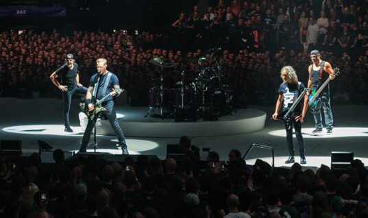 Metallica Joins The Fight Game, Get Michael Buffer Introduction (w/Video)
