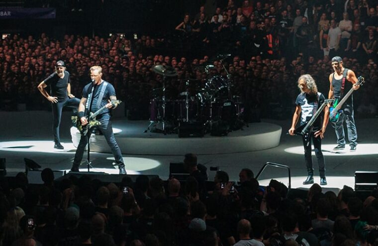 Metallica Joins The Fight Game, Get Michael Buffer Introduction (w/Video)