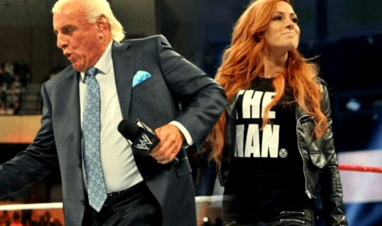 Ric Flair Deletes Tweet Requesting Apologies From Both WWE & Becky Lynch