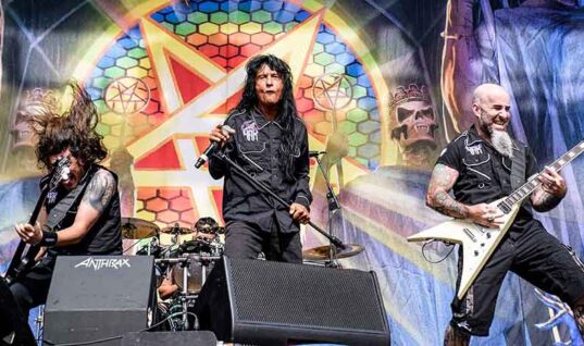 Joey Belladonna Shares Opinion Of John Bush-Era Of Anthrax
