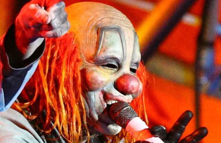 Slipknot’s Clown Was Once Clotheslined & Maced By Security Guard