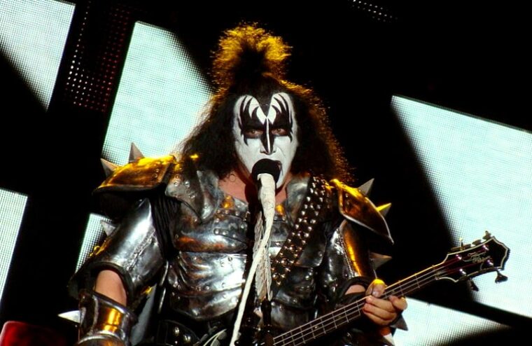 Gene Simmons Offers Solution To Combat Racism