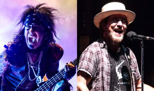 Mötley Crüe’s Nikki Sixx Comments On Feud With Eddie Vedder
