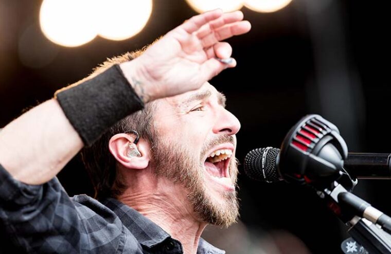 Godsmack Frontman Confirms Relationship With  Female Rocker