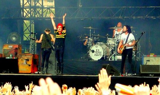 My Chemical Romance Surprise Fans With New Song