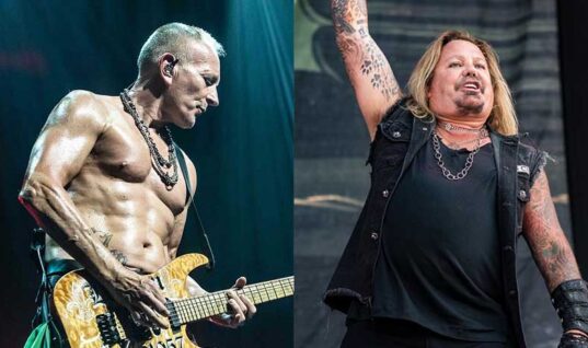 Def Leppard’s Phil Collen Comments On Ability & Shape Of Motley Crue’s Vince Neil