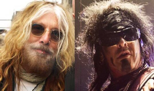 Former Mötley Crüe Singer John Corabi Says Nikki Sixx Is “Butthurt”
