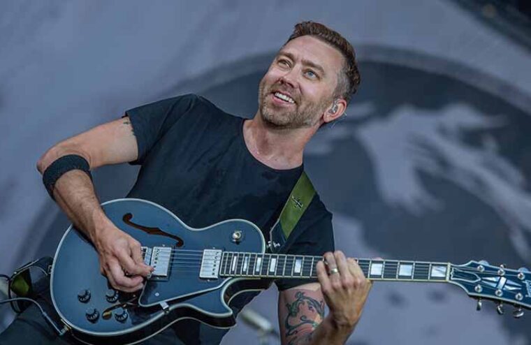 Rise Against Frontman Has Accident On Stage (w/Video)