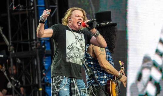 “Illness” Forces Guns N’ Roses To Cancel Glasgow Concert