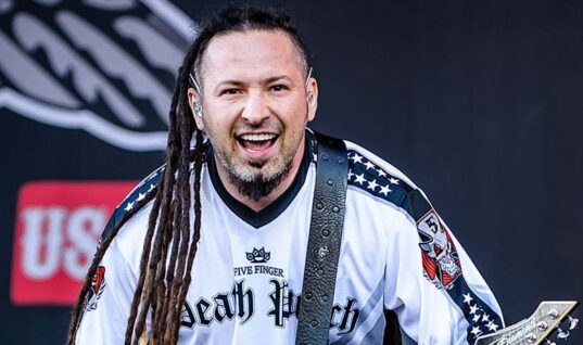 FFDP Guitarist Calls Out Metal Fans Who Accuse Bands Of Selling Out