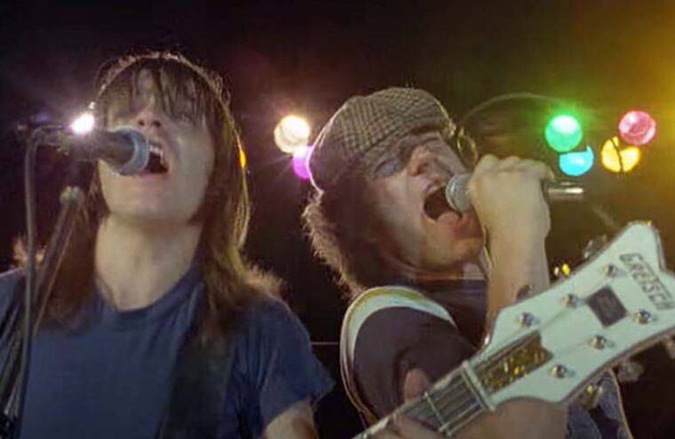 AC/DC’s Brian Johnson Receives Honor In First City He Played In After Joining Band