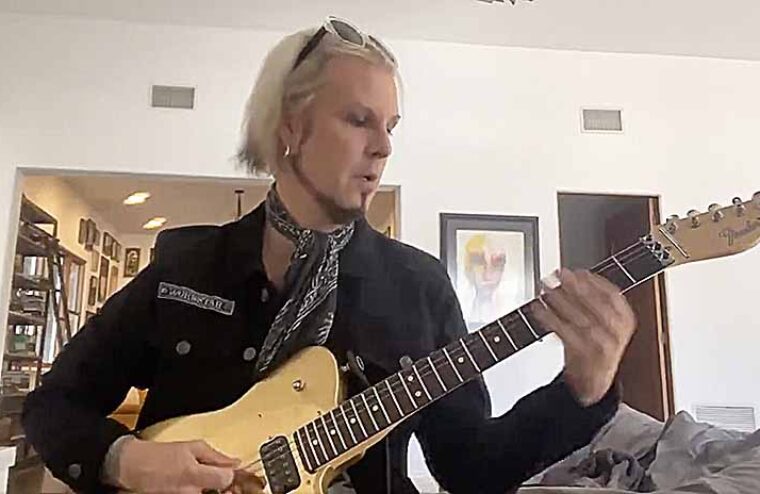 John 5 Shares Videos Of Himself Jamming Mötley Crüe Riffs