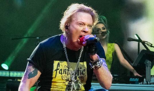Guns N’ Roses Singer Axl Rose Allegedly Hit Woman With Microphone