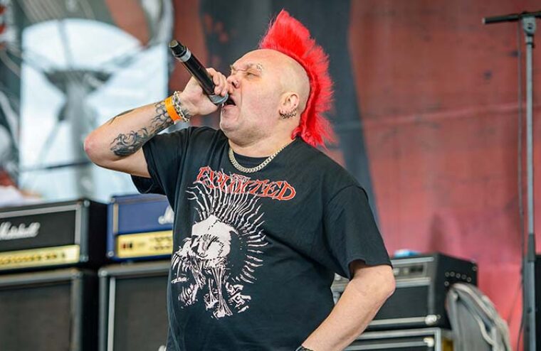 The Exploited Frontman Suffers Heart Attack On Stage