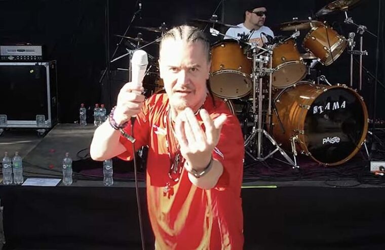 Mr. Bungle/Faith No More Singer Fights Off Drone While On Stage (w/Video)