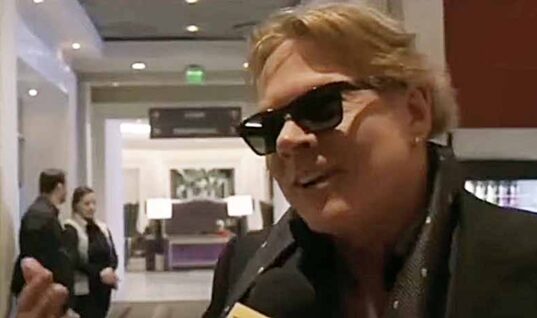 Axl Rose Reveals Special Request From Late Friend Lisa Marie Presley