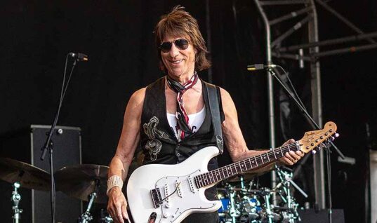 Guitar Legend Jeff Beck Passes Away Aged 78