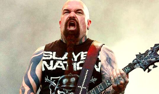 Slayer Guitarist Kerry King Blasts Band’s Former Drummer