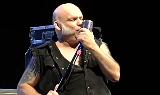 Former Iron Maiden Singer Suffers Heart Attack