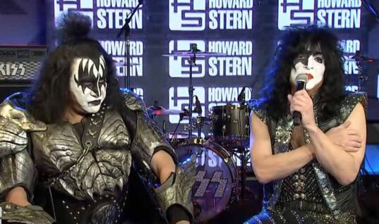 Gene Simmons & Paul Stanley Discuss “Last Two Shows Of The Band” For KISS