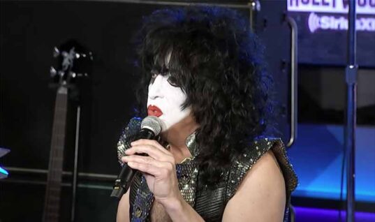 Paul Stanley Blasts Rock & Roll Hall of Fame & Former Members of KISS