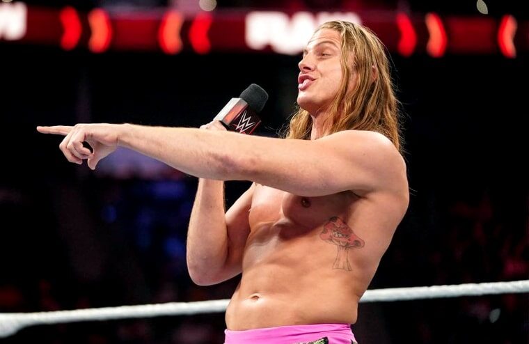 Matt Riddle Shows Off His Bold New Look In Mirror Selfie