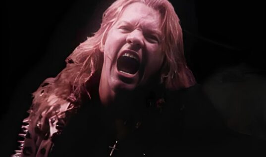 Watch The New FOZZY Video “Spotlight” 