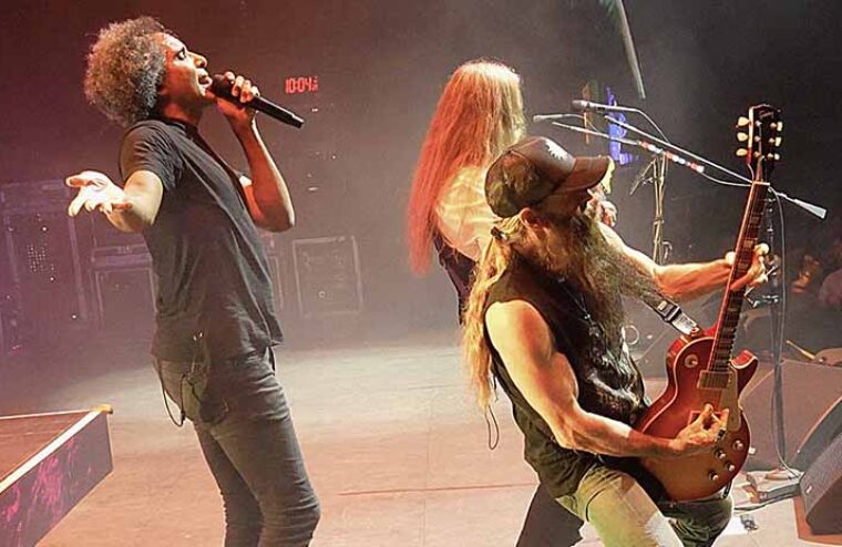 Guitarist Zakk Wylde Joins Alice In Chains On Stage (w/Video)