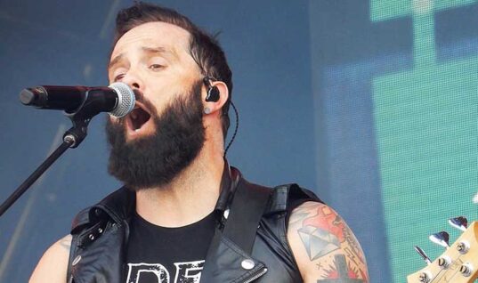 Skillet Frontman Says America Is Doomed