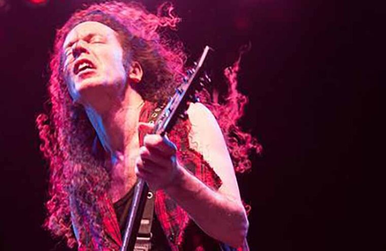 Ex-Megadeth Guitarist Explains Why He “Failed Miserably” At Ozzy Audition