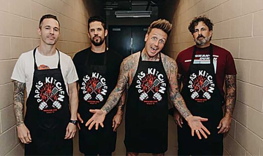 Papa Roach Wants To Cut Your Pizza