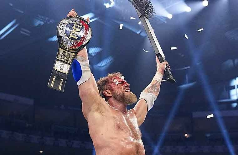 Sold Out Crowd Sings Alter Bridge Classic For Adam Copeland’s Entrance