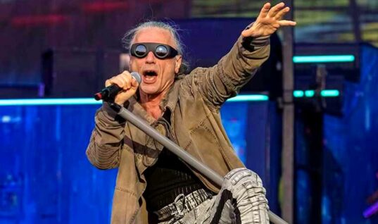 Bruce Dickinson Blasts Fan From Stage