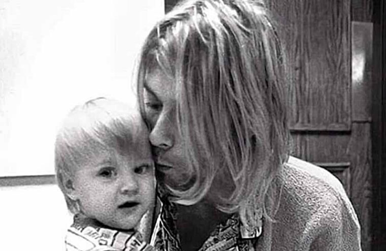 Kurt Cobain’s Daughter Shares Heartbreaking Tribute To Her Dad