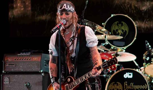 Famous Actor Was “Worst Guitarist” A&R Man Ever Saw