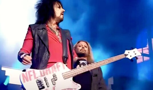 Nikki Sixx Shares Update On Status Of Motley Crue Vegas Residency 