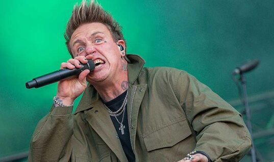 Papa Roach Singer Reveals Why Band Wasn’t Asked Back To Ozzfest