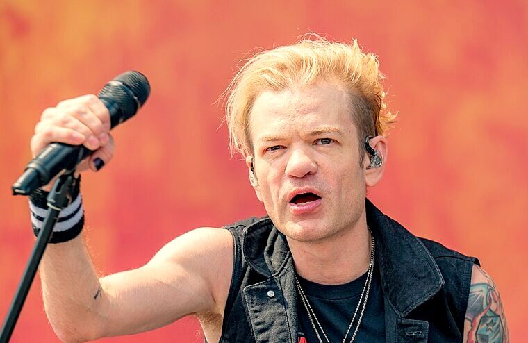Sum 41 Frontman Details Drug-Fueled Makeout Session With Popular Celebrity