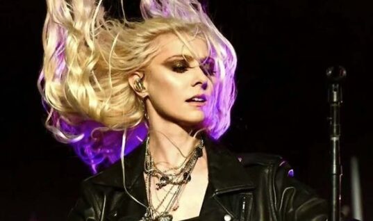 Pretty Reckless Singer Taylor Momsen Suffers Crazy Injury Opening For AC/DC