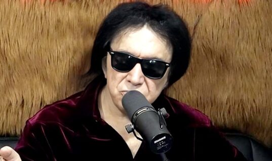 Gene Simmons Rips Oasis Fans Who Complained About Ticket Prices