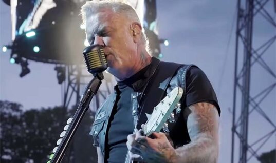Metallica’s James Hetfield Marks Out On New Metal Band
