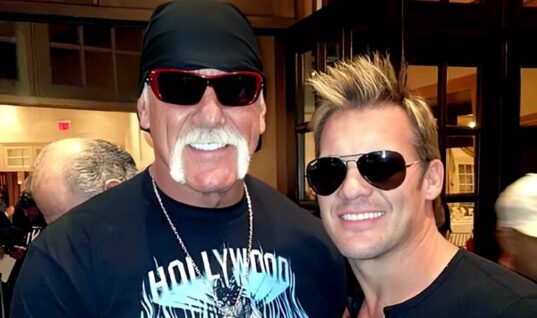 Chris Jericho Reveals What Hulk Hogan Did “That Meant The World” To Him