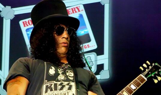Slash Shares Heartbreaking Personal News