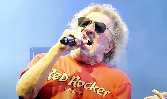 Sammy Hagar Shares Why He Thinks Alex Van Halen Won’t Talk To Him