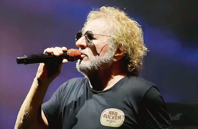 Sammy Hagar Rips Singers Who Keep Performing Despite Vocal Issues