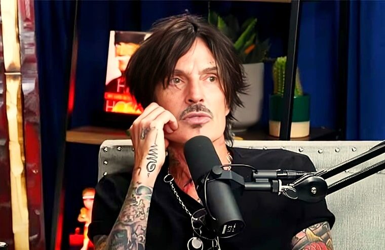 Sad Personal News For Motley Crue Drummer Tommy Lee